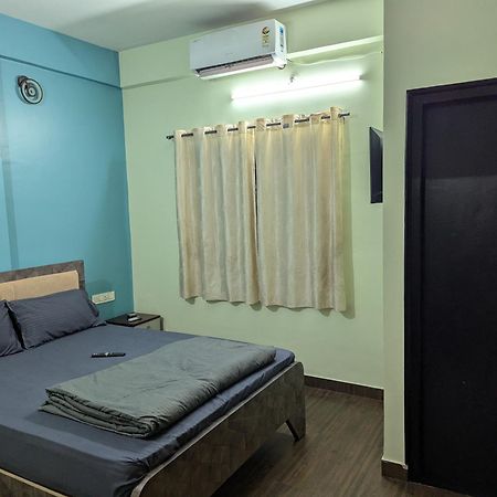 Hotel Mahaveer Bhavan Comforts Bangalore Exterior photo